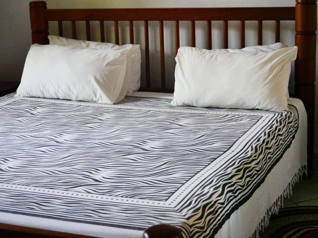 Diani Cottages 디아니 해변 외부 사진