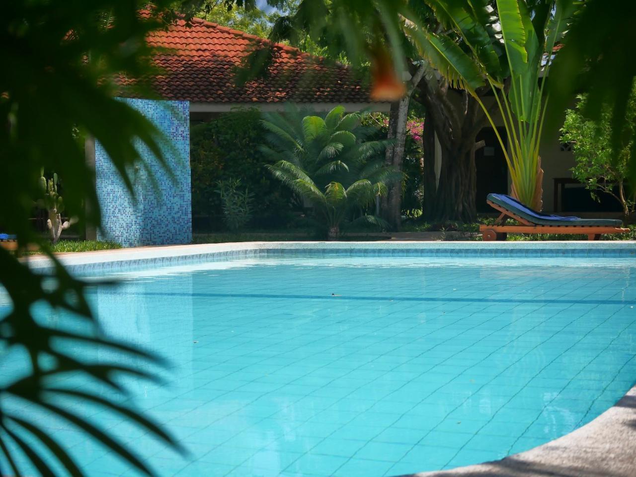 Diani Cottages 디아니 해변 외부 사진